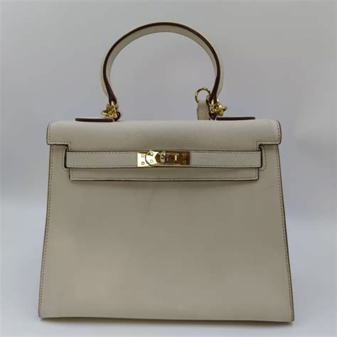 hermes kelly มือสอง|ซื้อกระเป๋าแอร์เมสของแท้มือสองในราคาพิเศษ .